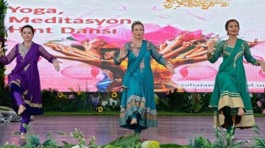Expo 2016&rsquo;da Yoga Meditasyonu