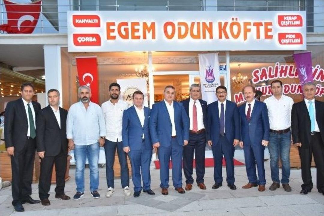 Ankara&rsquo;daki Manisalılar İftarda Buluştu