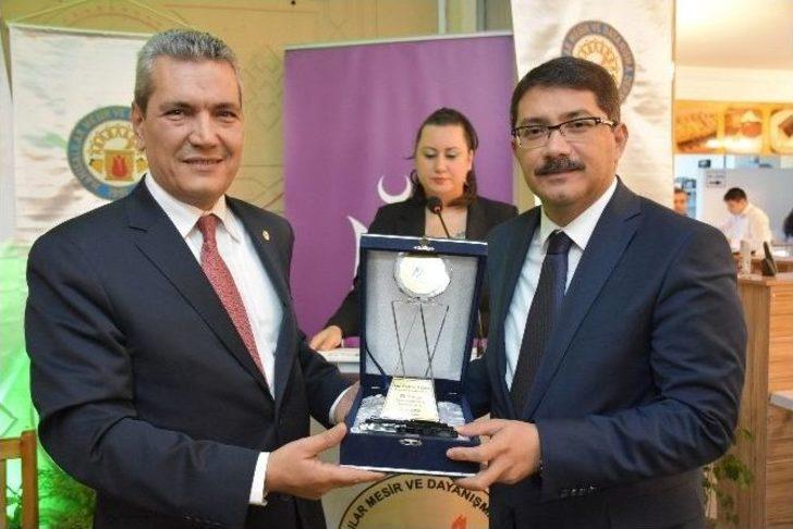 Ankara’daki Manisalılar İftarda Buluştu G4