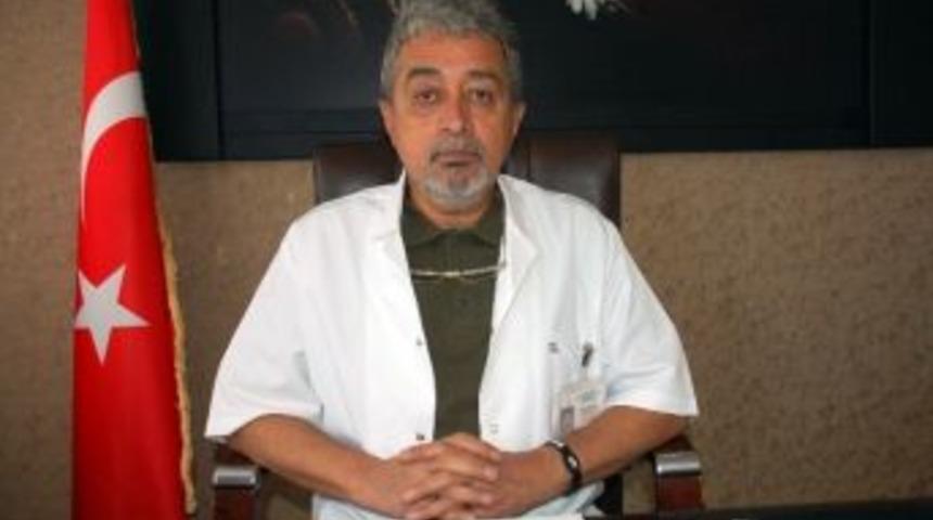 Soğuk İ&ccedil;ecek Ve Yiyecekler Ağız Kokusunu Arttırır