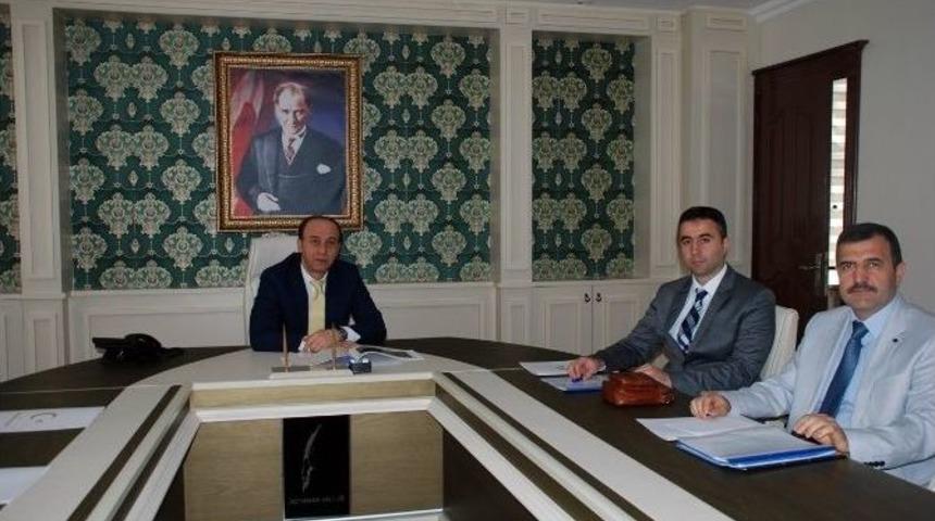 Vali Erin, Sulama Projeleri İle İlgili Brifing Aldı