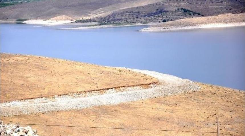 Kale&rsquo;de Yol &Ccedil;alışmaları Yapılıyor