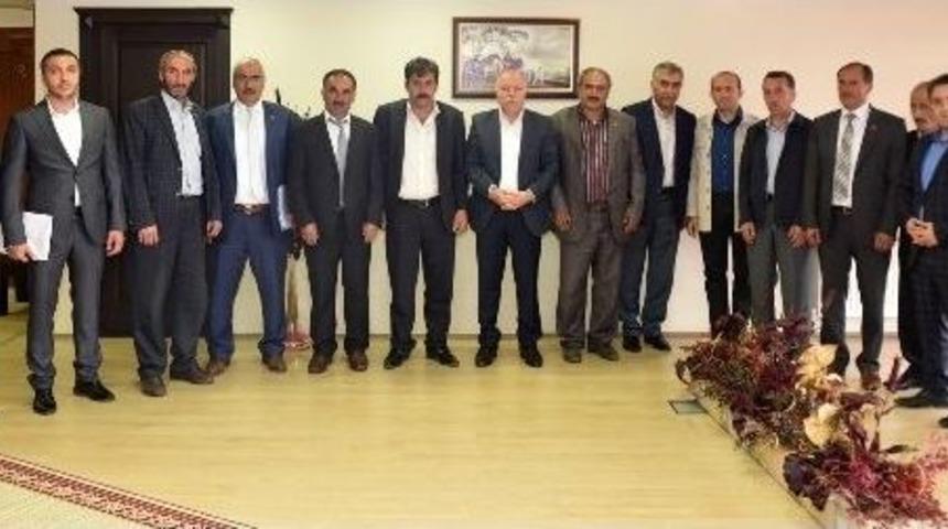 Başkan Sekmen Tortumlu Muhtarlarla Buluştu