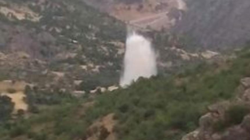 Kahta İl&ccedil;esinin İ&ccedil;me Suyu Hattı Patladı