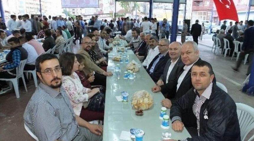 &Ccedil;orlu&rsquo;daki Sinoplular İftarda Buluştu