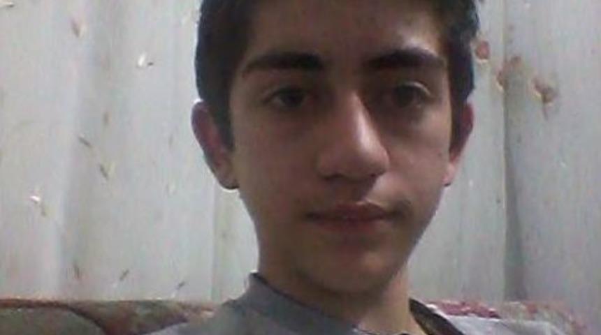 Liseli Gen&ccedil; G&ouml;lette Boğuldu