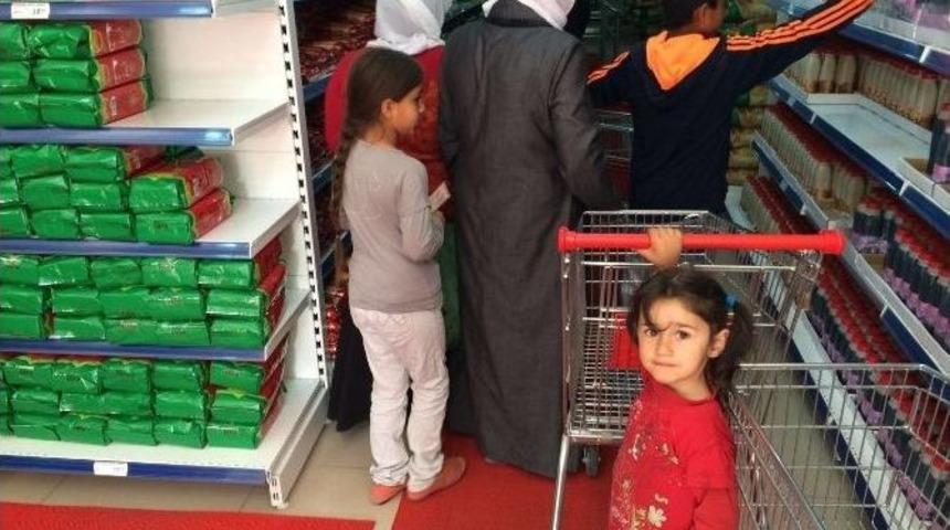 Tatvan&rsquo;daki Bu Markette Para Ge&ccedil;miyor