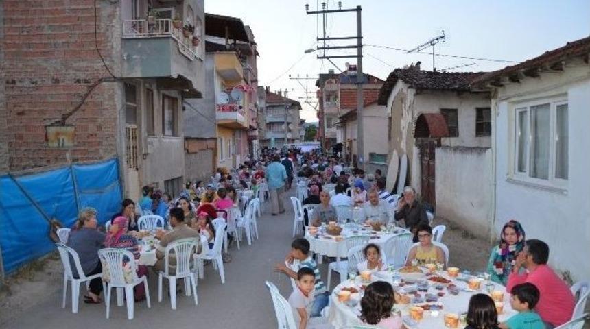 Sokak İftarları İznik&rsquo;te Başladı