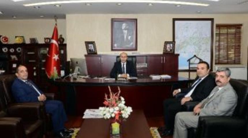 Vali Demirtaş, Sağlık Yatırımları Ve Hizmetleri Hakkında Brifing Aldı