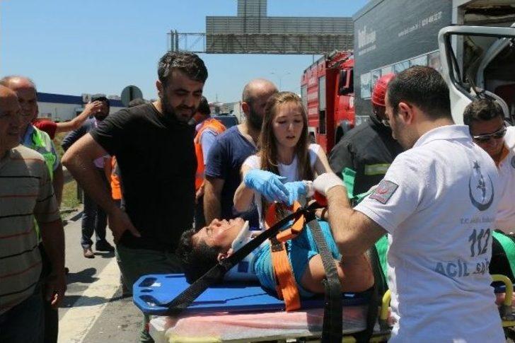 Tem’de Feci Kaza: 4 Yaralı G2