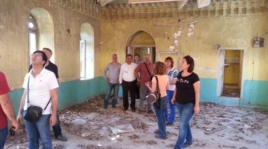 Halime Hatun Kervansarayı İ&ccedil;in D&uuml;ğmeye Basıldı