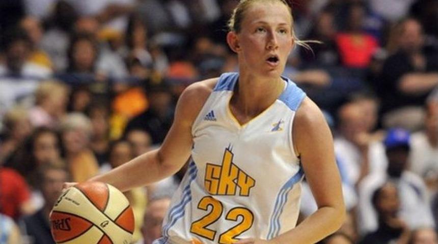 Yakın Doğu &Uuml;niversitesi Courtney Vandersloot İle Yola Devam Ediyor