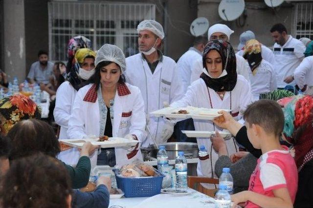 Niğde 7’den 70’e İftar Coşkusu