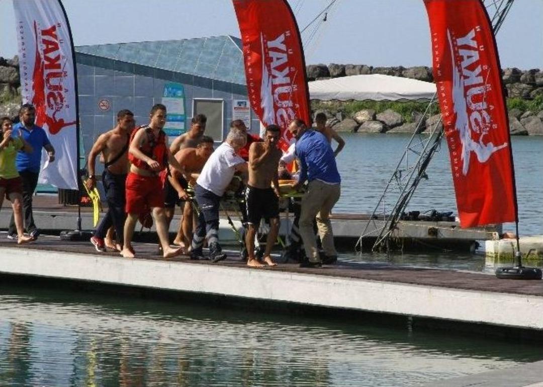 Samsun&rsquo;da Vurgun Yiyen Cankurtaranı Arkadaşları Kurtardı