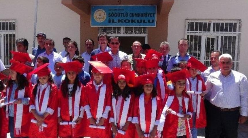 S&ouml;ğ&uuml;tl&uuml; İlkokulu&rsquo;nda Mezuniyet Heyecanı