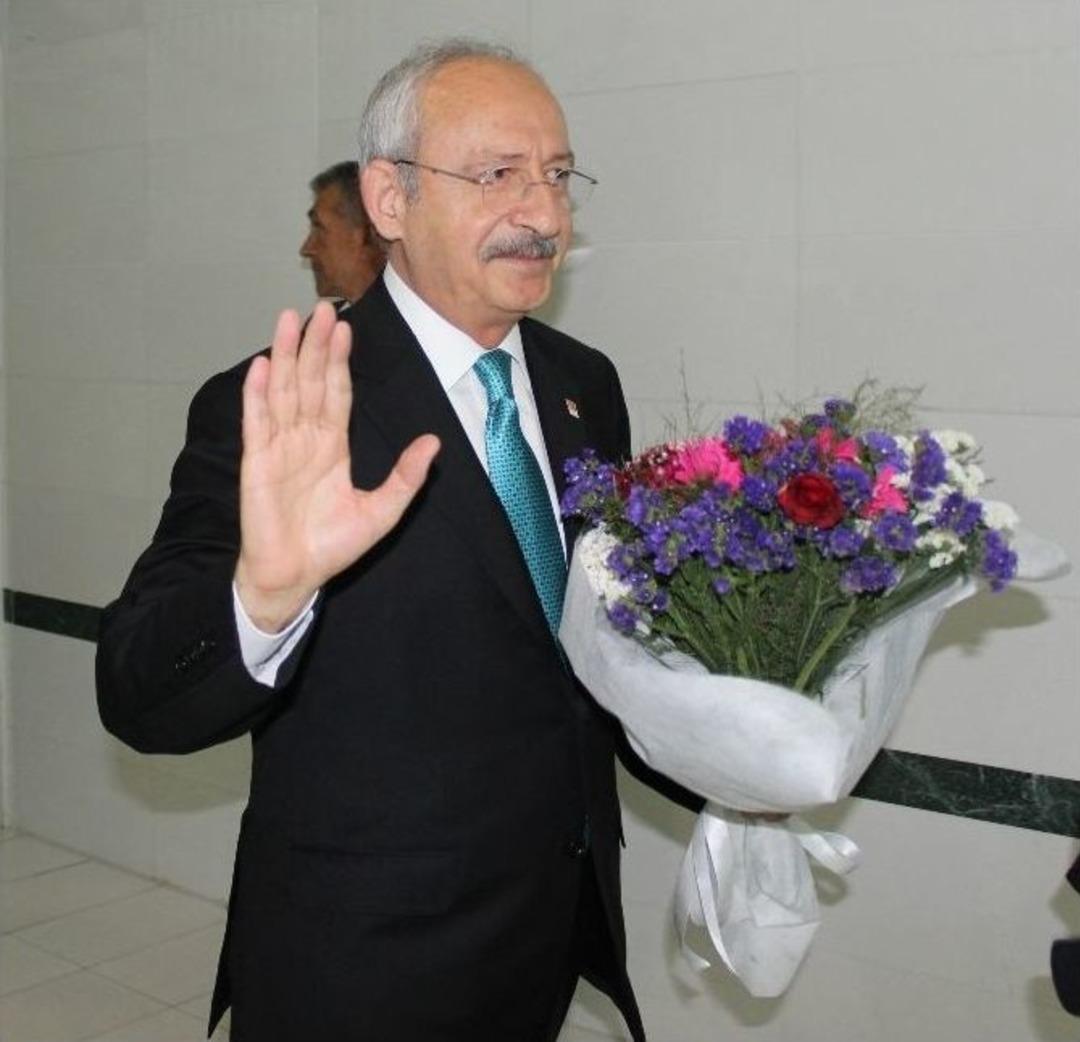 Chp Genel Başkanı Kılı&ccedil;daroğlu İzmir&rsquo;de