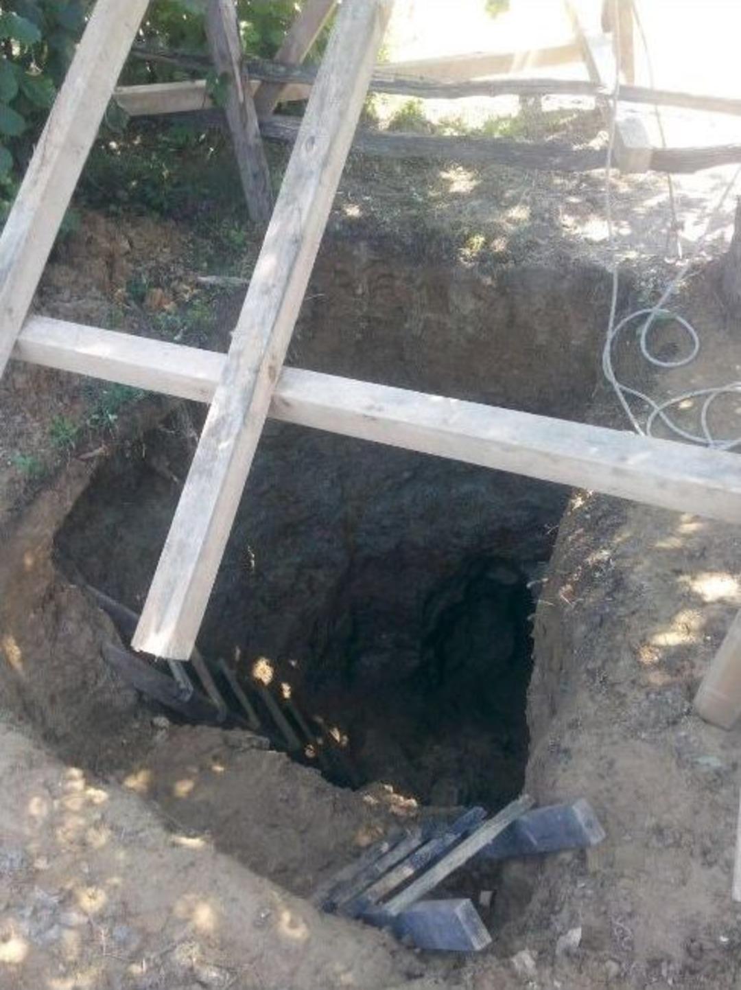 Defineciler İş Başında Yakalandı