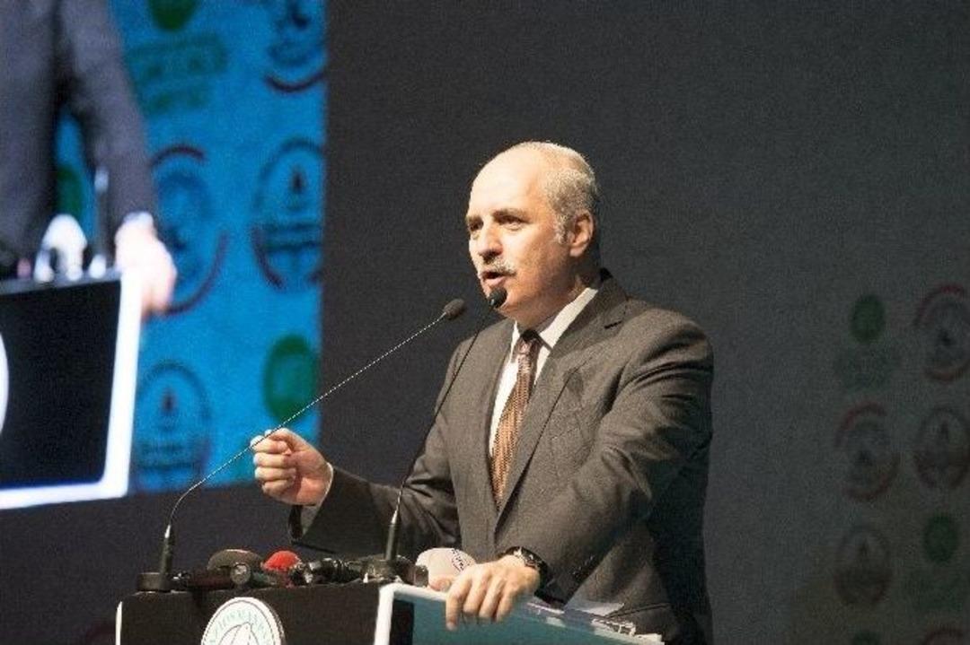 İslami İlimler Olimpiyatında Dereceye Girenlere &Ouml;d&uuml;lleri Takdim Edildi