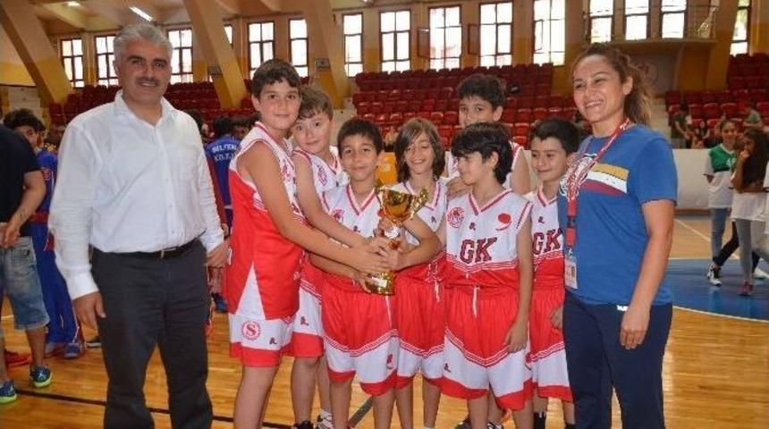 2015-2016 Sezonu Minikler Basketbol Ligi Tamamlandı