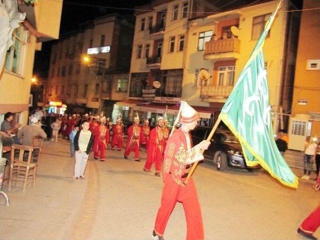 Fener Alayı Eşliğinde Mehter Yürüyüşü