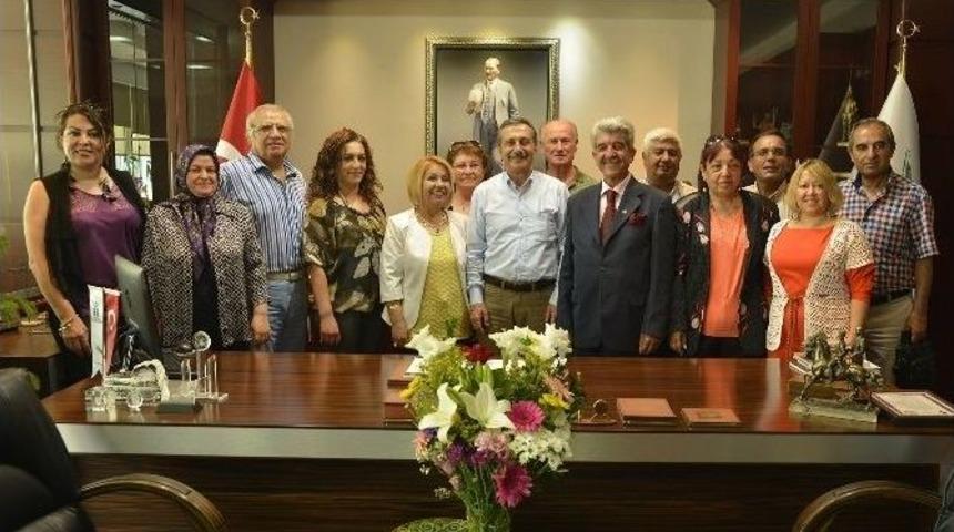 Sanat Derneği&rsquo;nden Ata&ccedil;&rsquo;a Ziyaret