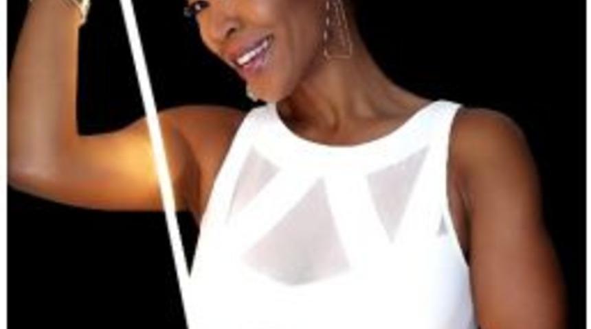 Amerikalı &Uuml;nl&uuml; Star Danna Leese &Ccedil;eşme&rsquo;ye Geliyor