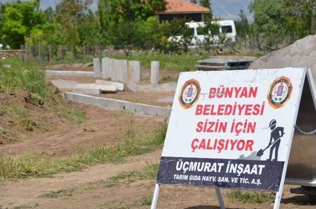 Altıyla Üstüyle Yeni Bir Bünyan İnşa Ediliyor