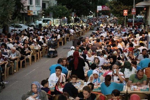 Başkan Tok: “zengin Fakir Herkes Bir Sofrada”