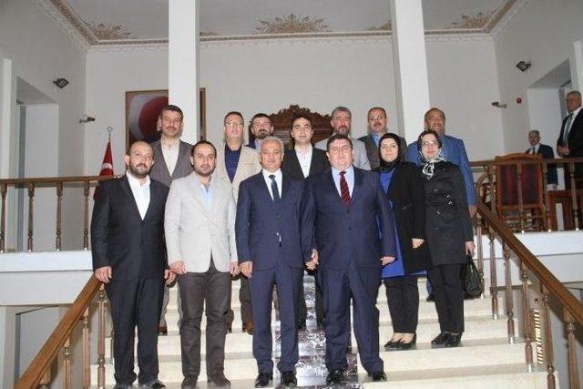 Başkan Başsoy Ve Belediye Meclis Üyelerinden Vali Arslantaş’a Ziyaret