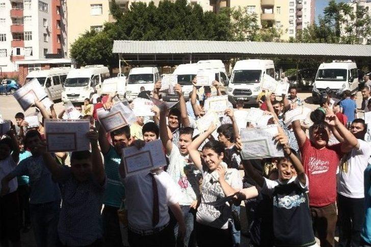 Özel Öğrencilerin Karne Heyecanı G5