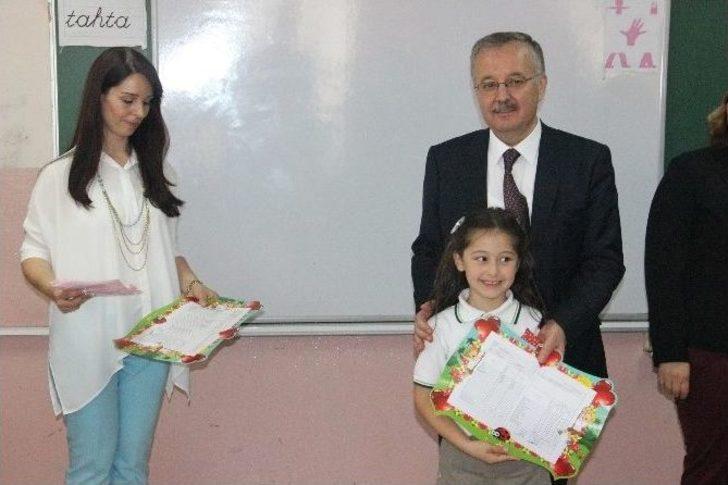 Edirne’de Öğrencilerin Karne Heyecanı G2