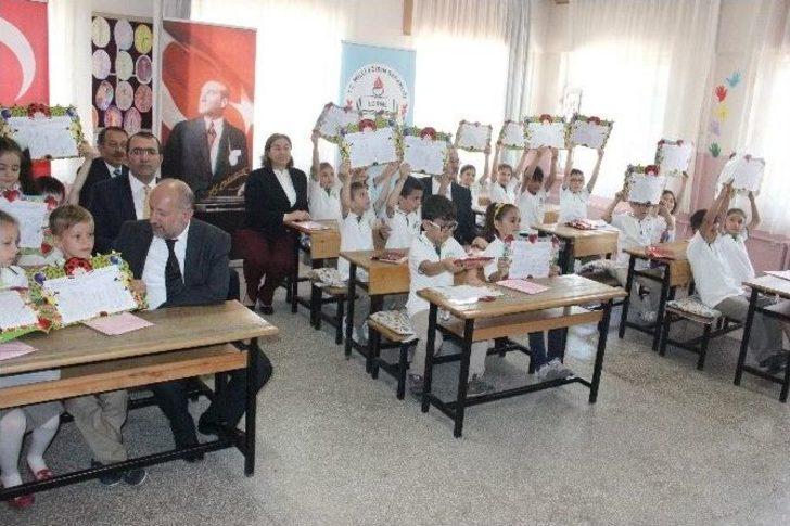 Edirne’de Öğrencilerin Karne Heyecanı G4