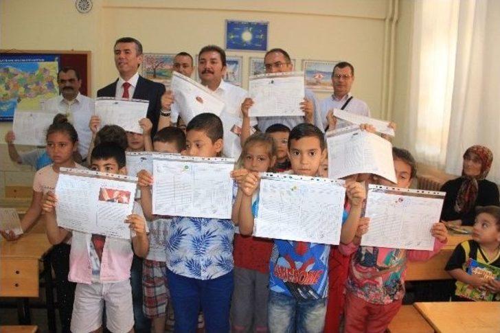 Öğrenciler Karnelerini Aldı G1