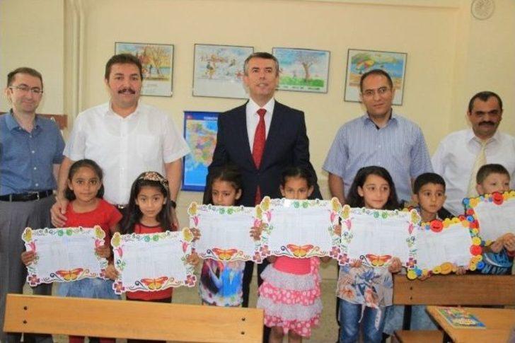 Öğrenciler Karnelerini Aldı G5