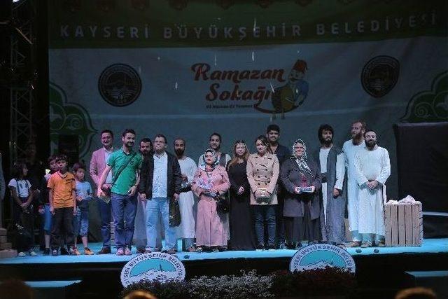 ’mus’ab Bin Umeyr’ Ramazan Sokağı’nda Sahnelendi