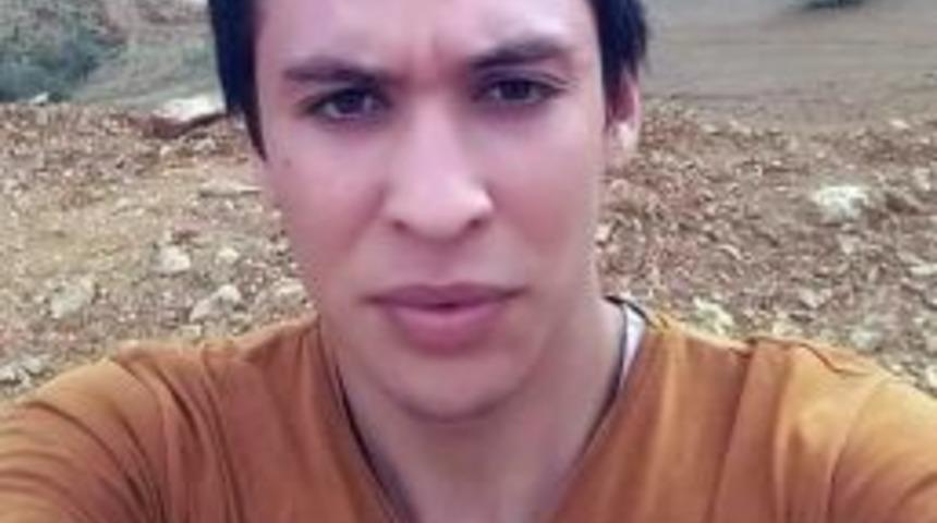 İstanbul&rsquo;da İntihar Eden Gen&ccedil; Kahramanmaraş&rsquo;ta Defnedildi