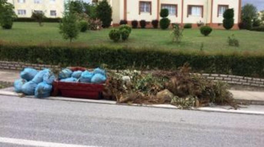 İzmit Belediyesi Evsel Atıklar Konusunda Uyardı