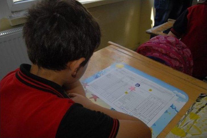 İlk Karneler Vali Ve Belediye Başkanından G1