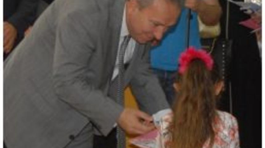 Vali Fidan, &ldquo;sorunsuz Bir Yıl Ge&ccedil;irdik&rdquo;