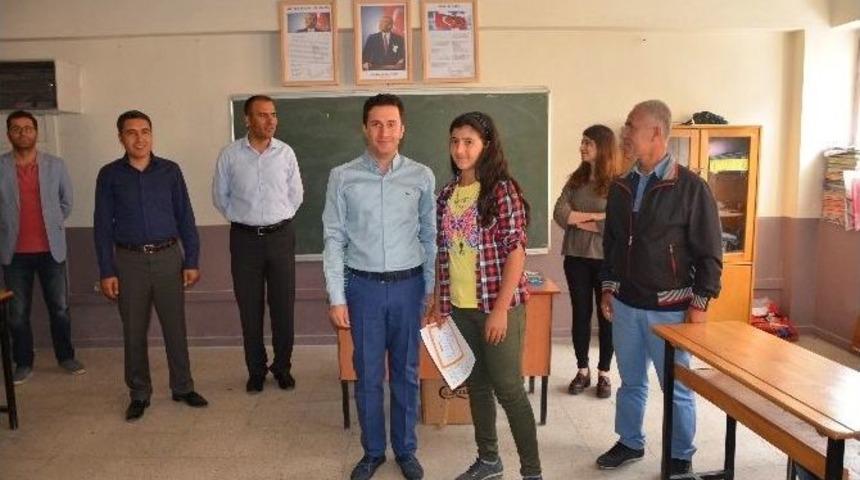 Bulanık&rsquo;ta 27 Bin 500 &Ouml;ğrenci Karne Aldı