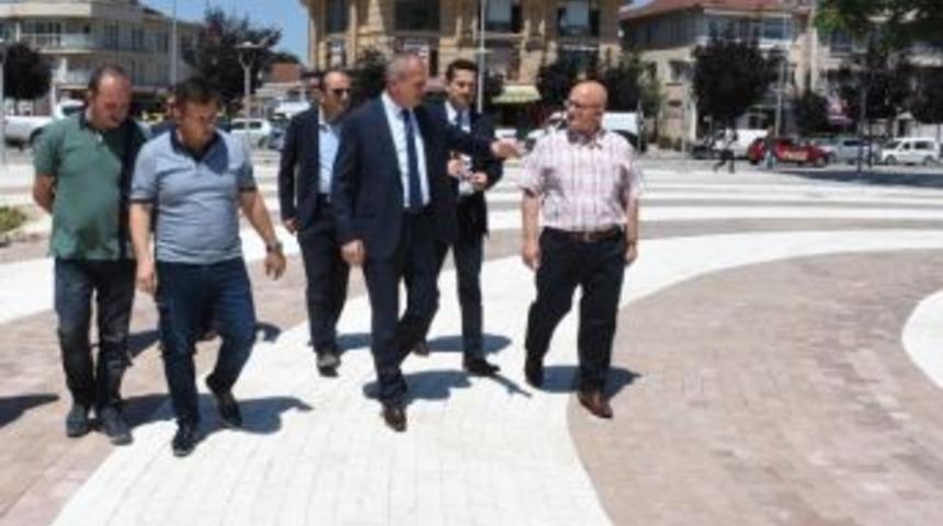 Başkan Keleş Sahaya İndi İncelemelerde Bulundu