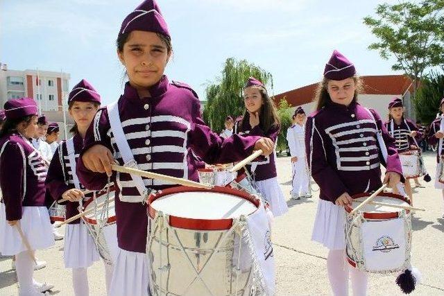 Çanakkale’de 72 Bin Öğrenci Karne Aldı