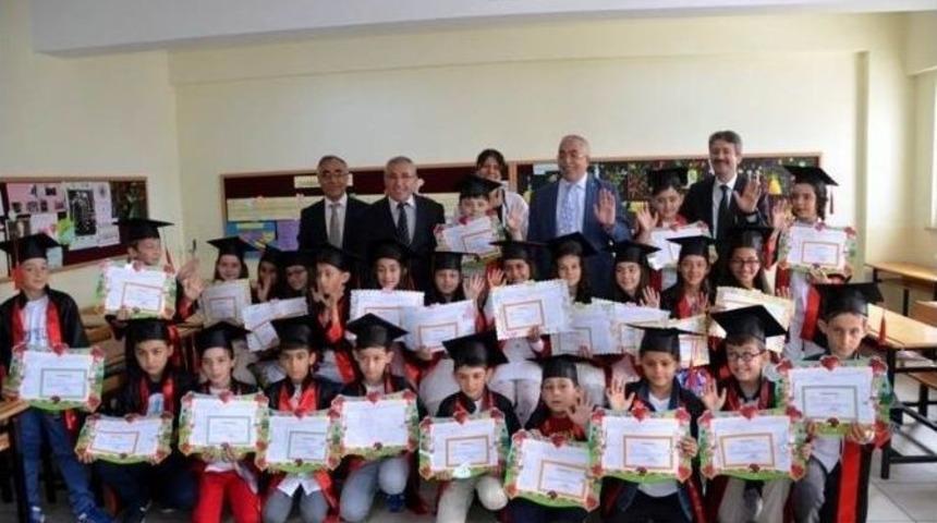 Tokat&rsquo;ta 113 Bin 639 &Ouml;ğrenci Karne Aldı