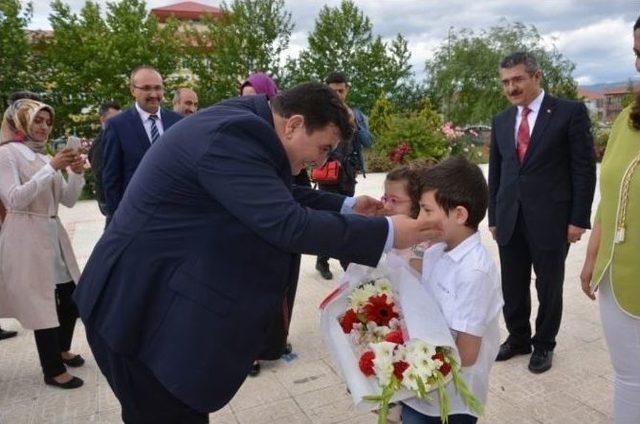 Erzincan’da Karne Heyecanı