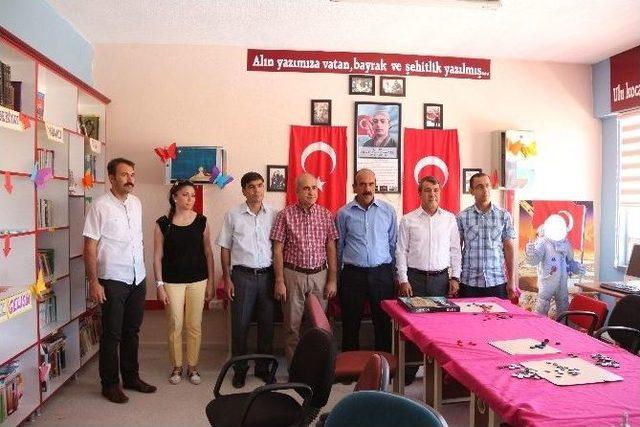 Okula Şehit Adına Kütüphane Açıldı