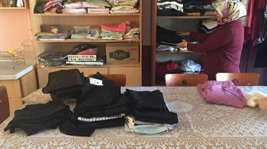 Kartepe&rsquo;lilerden İhtiya&ccedil; Sahiplerine Yardım Eli