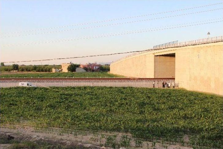 Karaman’da Üst Geçit Altında Kadın Cesedi Bulundu G4