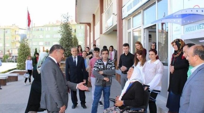 Niğde Belediye Başkanı Faruk Akdoğan, Engelli Vatandaşı Sevindirdi
