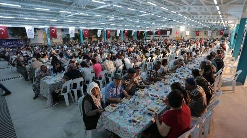 İftar Sofrası Muratdede Mahallesi&rsquo;nde Kuruldu
