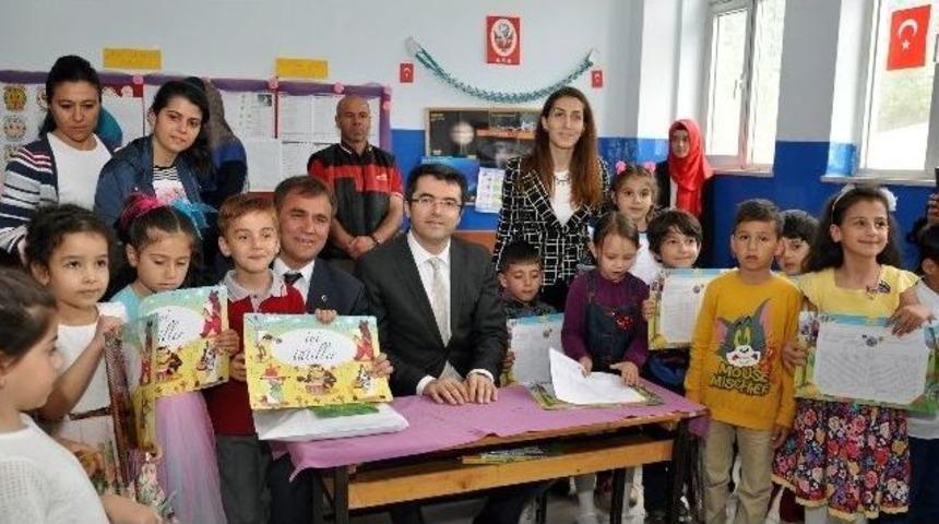 G&uuml;m&uuml;şhane&rsquo;de 20 Bin 335 &Ouml;ğrenci Karne Aldı